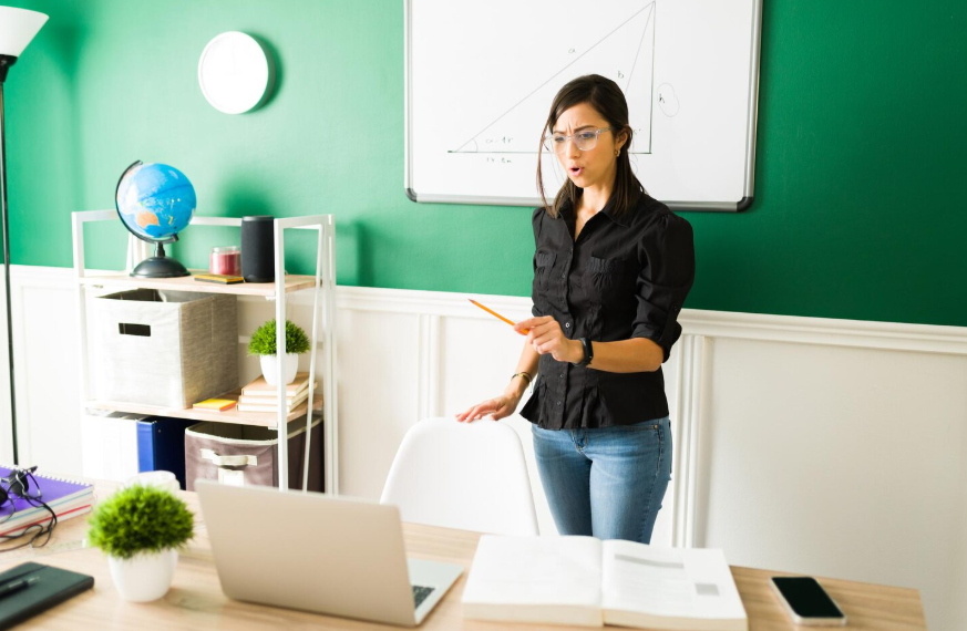 new teacher learning to avoid common new teacher mistakes